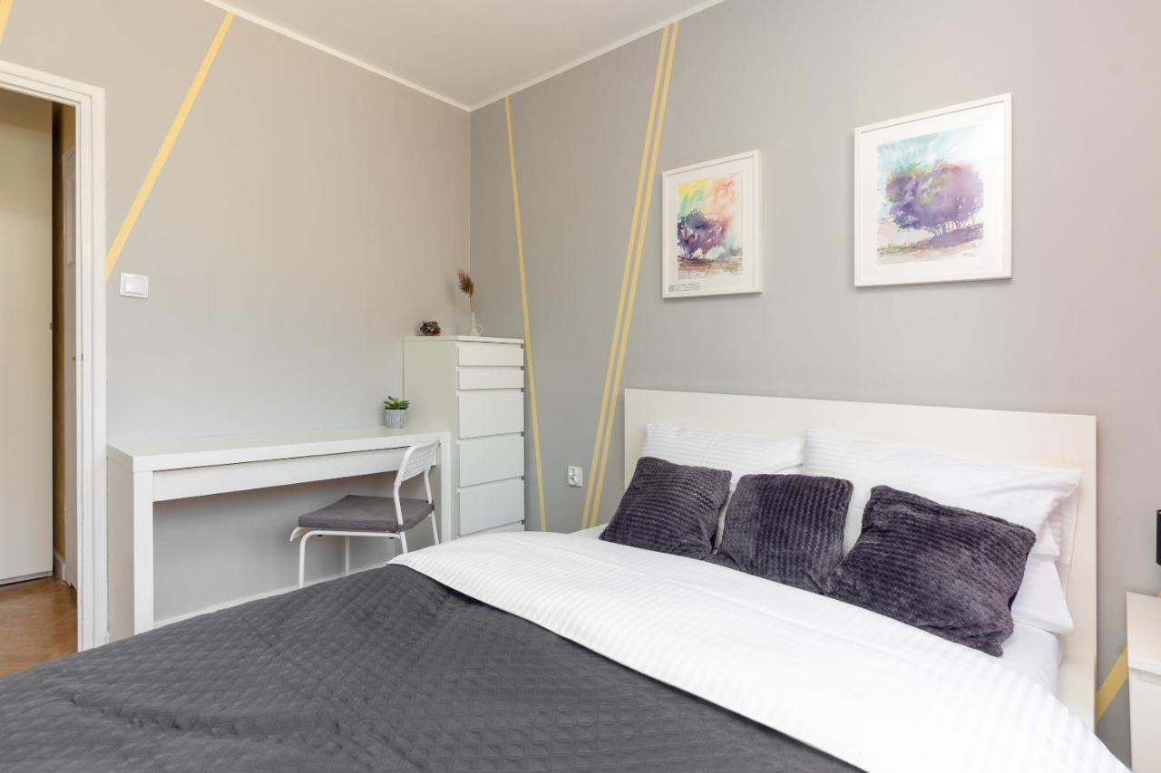 ורשה Krasinski Garden 2-Bedroom Apartament מראה חיצוני תמונה